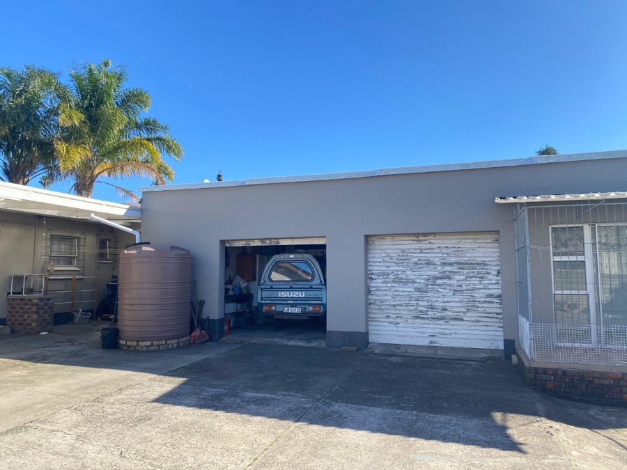 3 Bedroom Property for Sale in Amalinda Eastern Cape